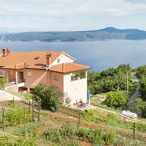 Apartman Sandra Rovini